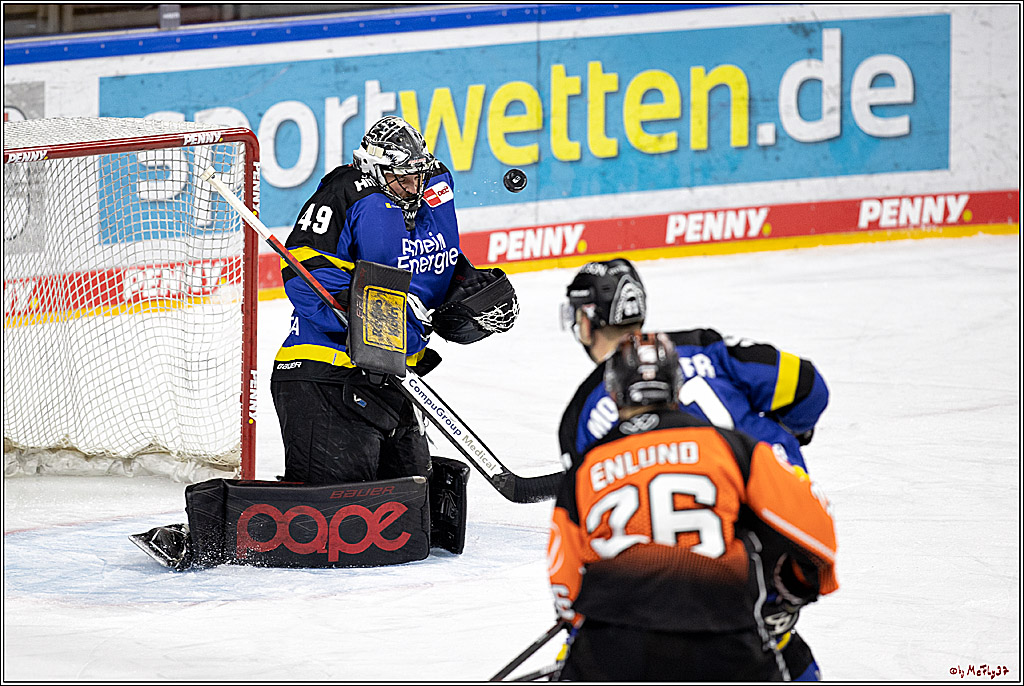 PENNY DEL;  Koelner Haie - Grizzlys Wolfsburg; Koeln, 25.11.2021